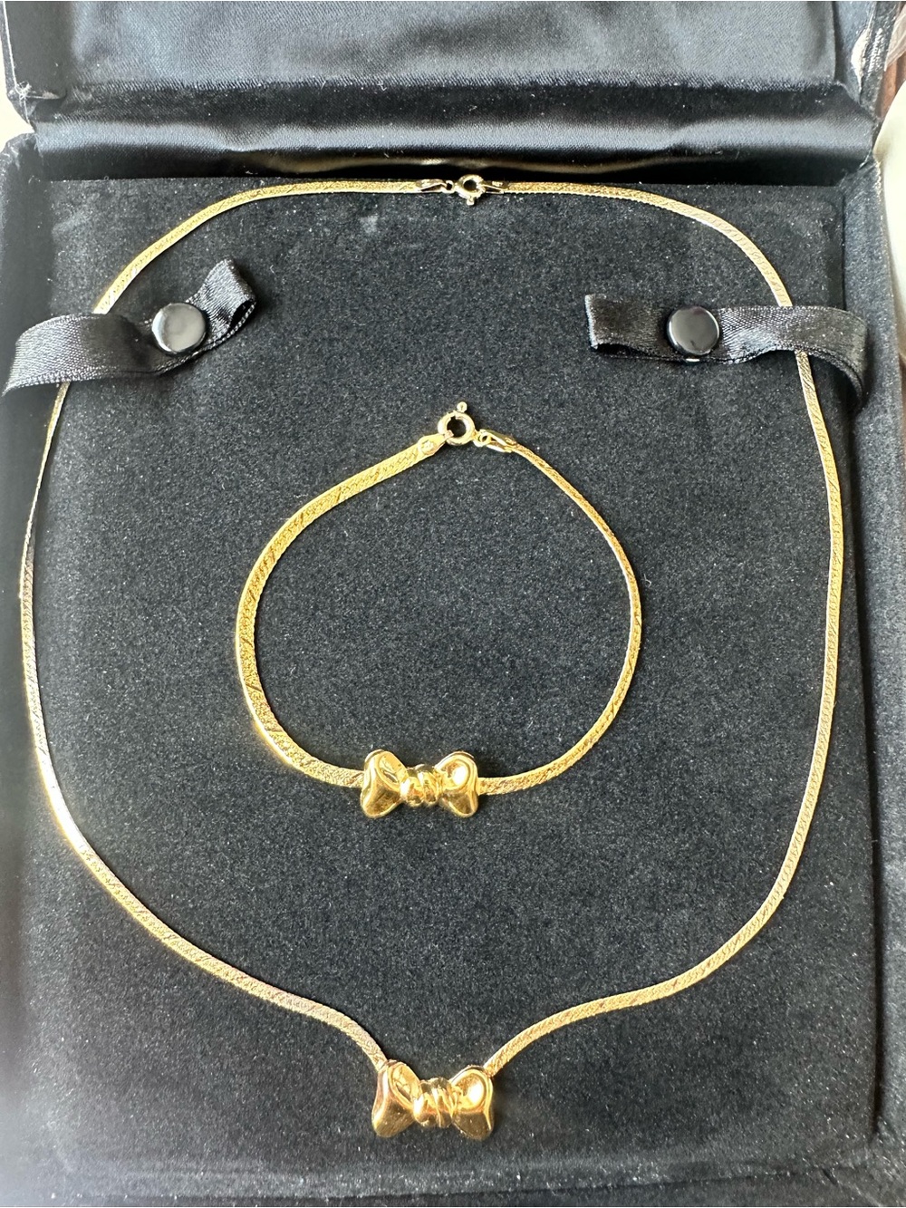 VINTAGE Vermeil 925 Italian Silver 18 Inch Necklace and 7.5 Bracelet Bow Set